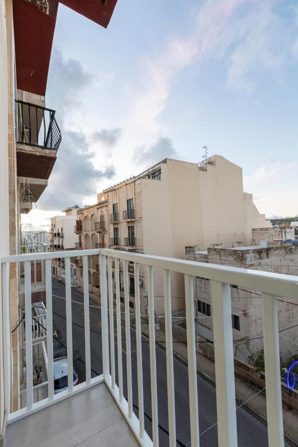 Golden Flat In San Pawl-Hosted By Sweetstay St. Paul's Bay Bagian luar foto