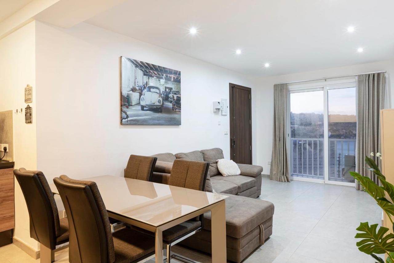 Golden Flat In San Pawl-Hosted By Sweetstay St. Paul's Bay Bagian luar foto